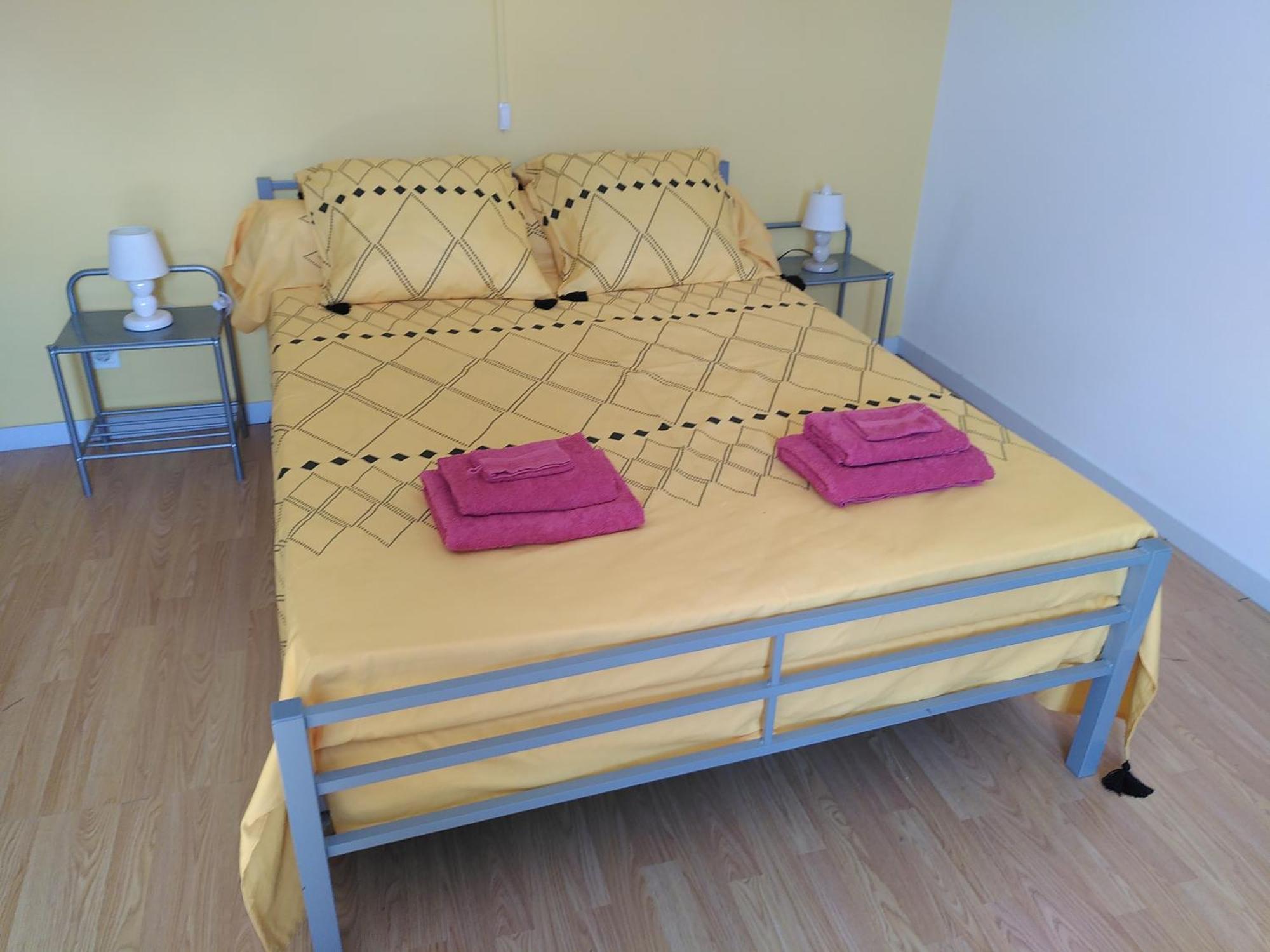 Bed and Breakfast Au Nid De Mes Anges Entrecasteaux Экстерьер фото